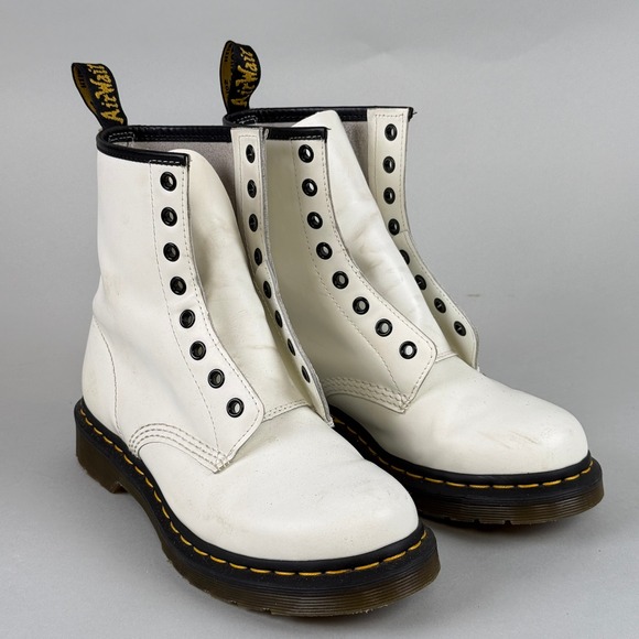 Dr. Martens Shoes - Dr. Martens 1460 Boots Womens size 8 White Leather 8-Eye